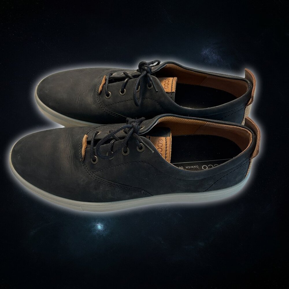 Ecco Danish Design Navy/Tan Lifestyle Walking Sneakers Men's Size 11